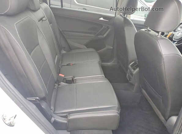 3VV2B7AX5MM079788 2021 VOLKSWAGEN TIGUAN Белый Вид подкапотного пространства