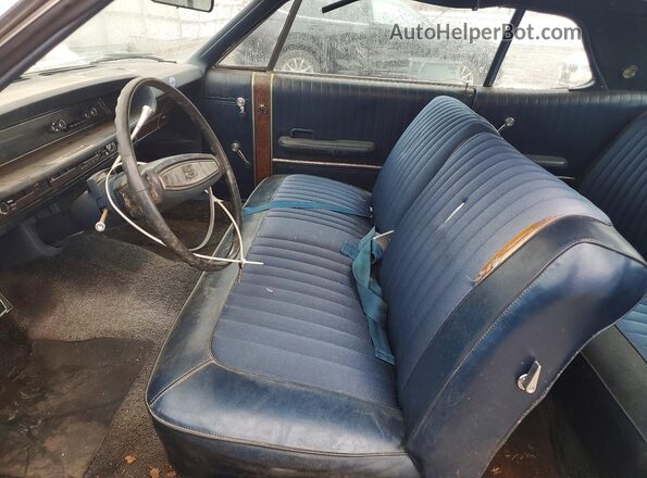 8E62Y218697 1968 FORD LTD White წინა სალონის ხედი