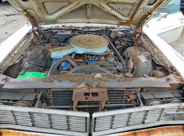 8E62Y218697 1968 FORD LTD White უკანა სალონის ხედი