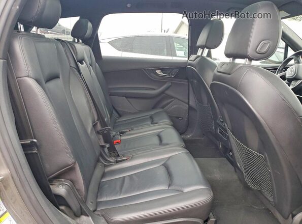 WA1LAAF73JD033177 2018 AUDI Q7 Gray Շարժիչի բաժամունքի տեսք