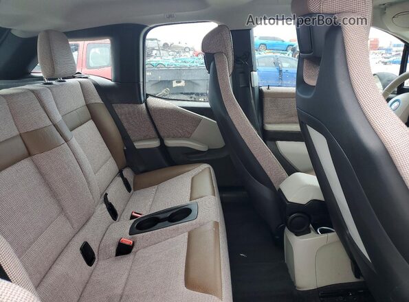 WBY8P4C53K7E55742 2019 BMW OTHER Blue Rear interior view