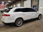 2016 Lincoln Mkt White vin: 2LMHJ5AT9GBL02501