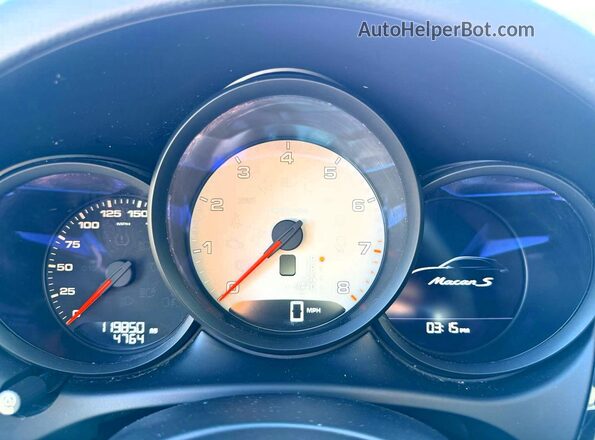 WP1AB2A52GLB56455 2016 PORSCHE MACAN Угольный Вид панели приборов