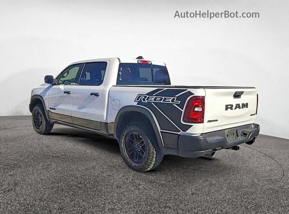1C6SRFLP7SN574537 2025 RAM 1500 Белый Задняя правая четверть