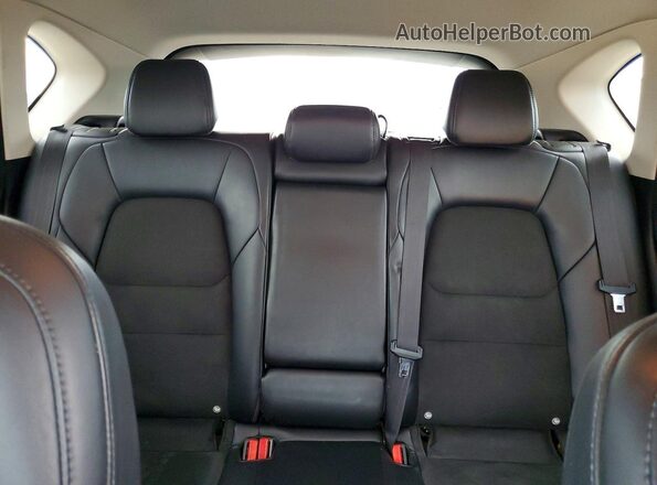 JM3KFACM0J1366734 2018 MAZDA CX-5 Gray Widok wnętrza z tyłu