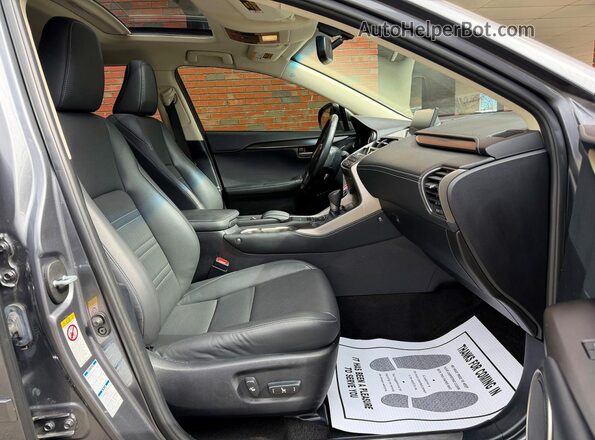 JTJBARBZ0H2112560 2017 LEXUS NX Серый Вид салона спереди