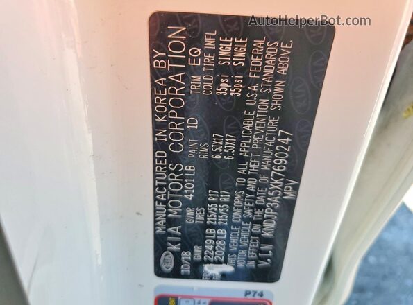 KNDJP3A5XK7690247 2019 KIA SOUL White Widok wnętrza 360 stopni