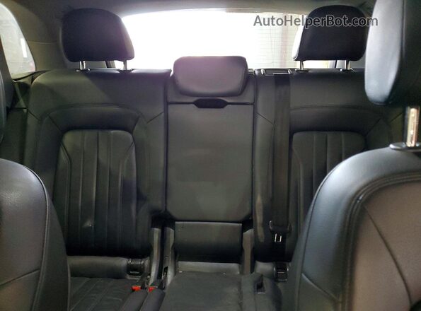 WA1ANAFY8J2178733 2018 AUDI Q5 Черный Вид задней части салона