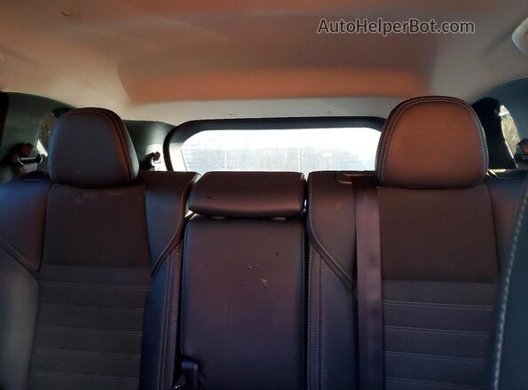 JA4J4VA87RZ089983 2024 MITSUBISHI OUTLANDER Красный Вид задней части салона