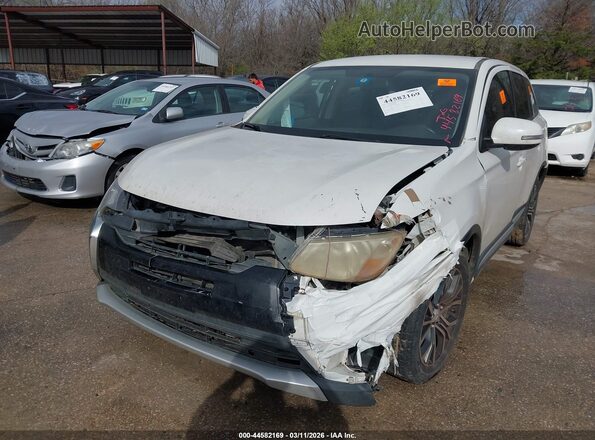 JA4AD3A3XHZ040428 2017 MITSUBISHI OUTLANDER Белый Вид спереди