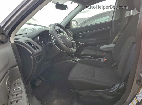 JA4AP3AU1LU010224 2020 MITSUBISHI OUTLANDER Серый Вид салона спереди