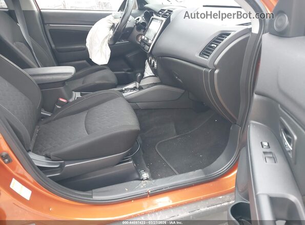 JA4AP3AU4LU005745 2020 MITSUBISHI OUTLANDER SPORT Оранжевый Вид салона спереди