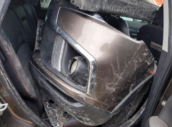 JA4AP3AW6JZ028008 2018 MITSUBISHI OUTLANDER Коричневый Вид задней части салона
