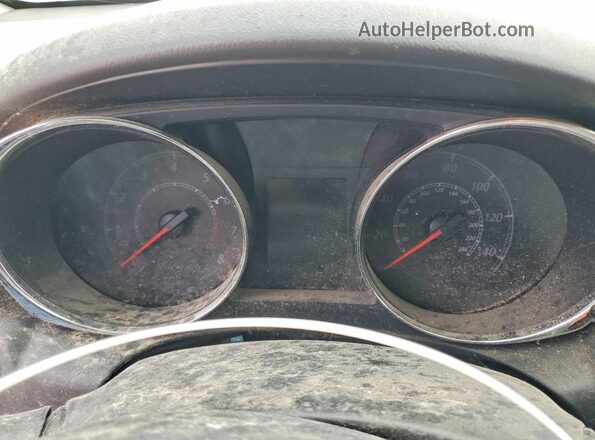 JA4AP3AW8HZ020096 2017 MITSUBISHI OUTLANDER Red Instrument cluster view