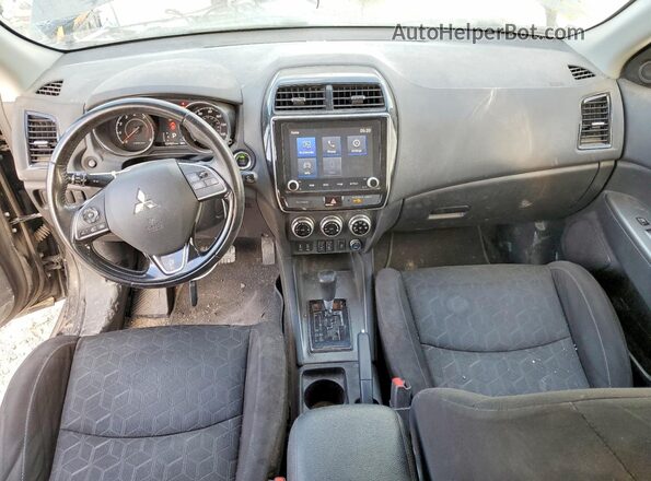 JA4AP4AU1LU024260 2020 MITSUBISHI OUTLANDER Черный Вид панели приборов
