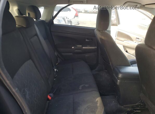 JA4AP4AU1LU024260 2020 MITSUBISHI OUTLANDER Черный Вид задних сидений