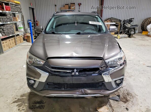 JA4AP4AW8JU003131 2018 MITSUBISHI OUTLANDER Brown Widok z przodu