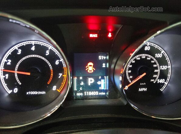JA4AP4AW8JU003131 2018 MITSUBISHI OUTLANDER Brown Widok zestawu wskaźników