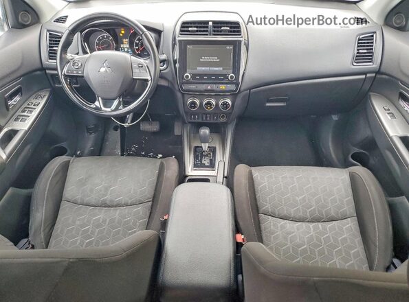 JA4APVAU5MU015214 2021 MITSUBISHI OUTLANDER Серебряный Вид панели приборов