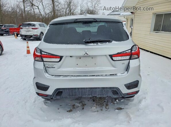 JA4APVAU5MU015214 2021 MITSUBISHI OUTLANDER Серебряный Вид сзади