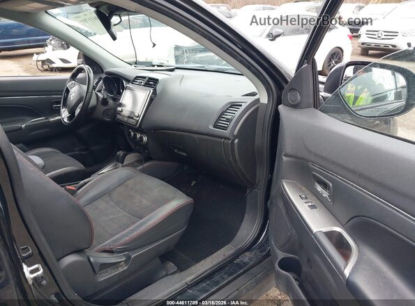 JA4APVAU6NU014297 2022 MITSUBISHI OUTLANDER SPORT Черный Вид салона спереди