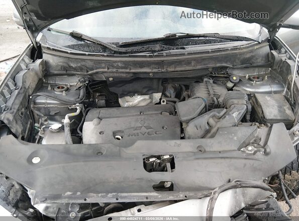 JA4AR3AW2JU012671 2018 MITSUBISHI OUTLANDER SPORT Серебряный Вид сзади