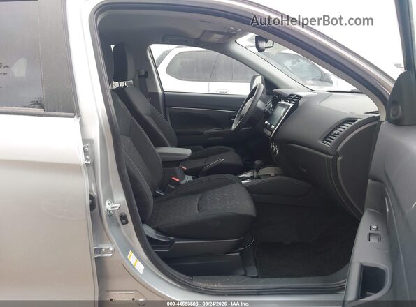 JA4ARUAUXTU016748 2026 MITSUBISHI OUTLANDER SPORT Серебряный Вид салона спереди