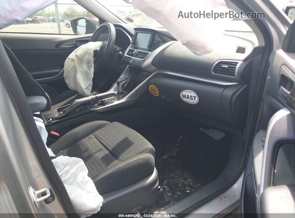 JA4AS3AA3LZ013116 2020 MITSUBISHI ECLIPSE CROSS Серебряный Вид салона спереди