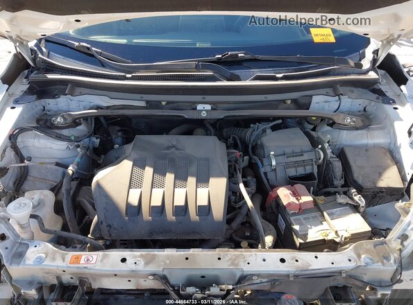 JA4AT4AA9JZ067679 2018 MITSUBISHI ECLIPSE CROSS Белый Вид сзади