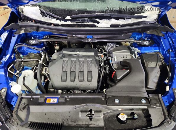 JA4ATWAA7SZ041966 2025 MITSUBISHI ECLIPSE Blue Widok wnętrza z tyłu