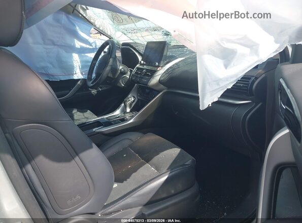 JA4ATWAA8SZ012654 2025 MITSUBISHI ECLIPSE CROSS Серебряный Вид салона спереди