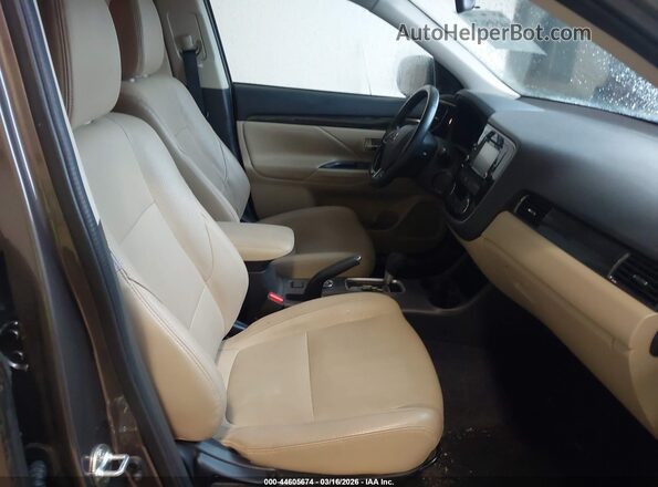 JA4AZ3A3XGZ024259 2016 MITSUBISHI OUTLANDER Gray Widok wnętrza z przodu
