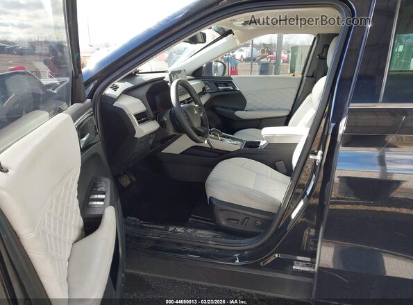 JA4J3VA83PZ008686 2023 MITSUBISHI OUTLANDER Black Widok wnętrza z przodu