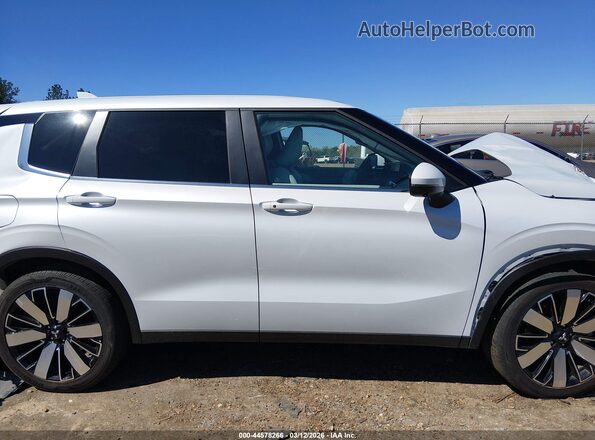 JA4J3VA86SZ018475 2025 MITSUBISHI OUTLANDER Белый Панорамный вид салона 360°