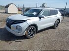 2024 Mitsubishi Outlander Se 2.5 2wd/se Black Edition S-awc/se Black Edition W/pano Roof S-awc White vin: JA4J3VA88RZ034879 2024 Mitsubishi Outlander Se 2.5 2wd/se Black Edition S-awc/se Black Edition W/pano Roof S-awc White vin: JA4J3VA88RZ034879