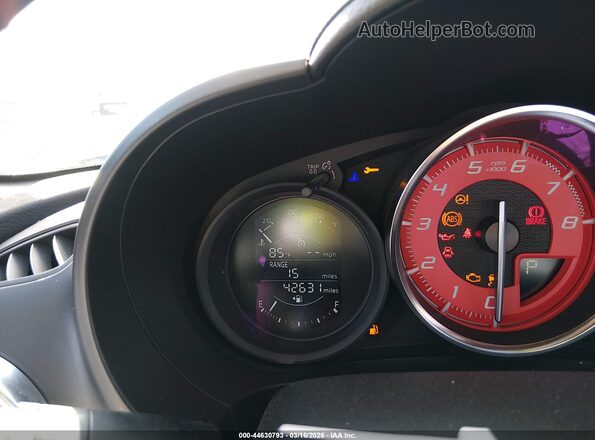 JC1NFAEK9J0138980 2018 FIAT 124 SPIDER Белый Вид задних сидений
