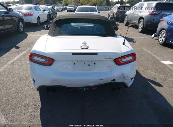 JC1NFAEK9J0138980 2018 FIAT 124 SPIDER Белый 