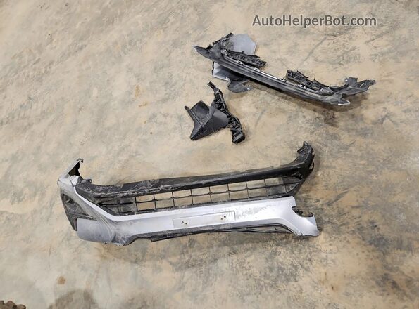 JF1GUABC7R8260089 2024 SUBARU IMPREZA Silver Вид наклейки з VIN-кодом
