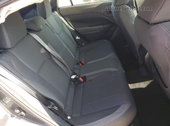 JF1GUABC9S8239122 2025 SUBARU IMPREZA Серый Вид задней части салона