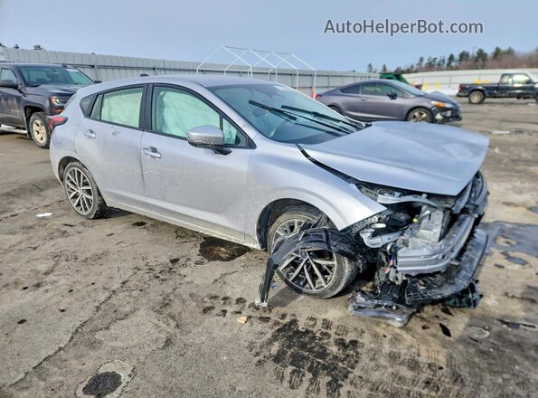 JF1GUAFC7T8212366 2026 SUBARU IMPREZA Серебряный Передняя правая четверть