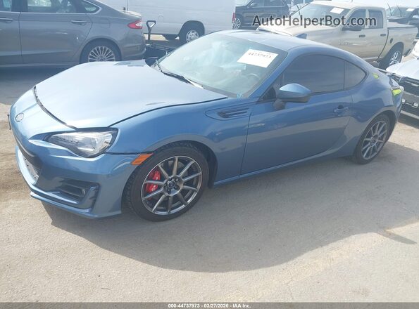 JF1ZCAC12J9601129 2018 SUBARU BRZ Синий Передняя левая четверть