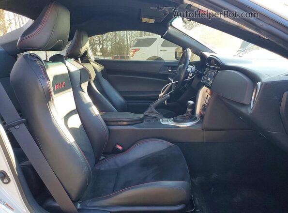 JF1ZCAC12K8601302 2019 SUBARU BRZ Two Tone Widok wnętrza z przodu