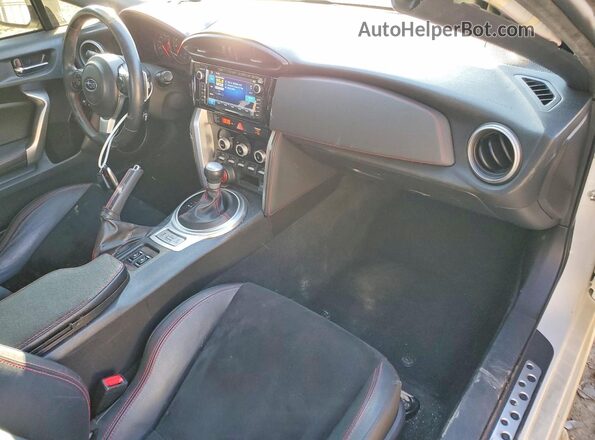 JF1ZCAC12K8601302 2019 SUBARU BRZ Two Tone Widok deski rozdzielczej