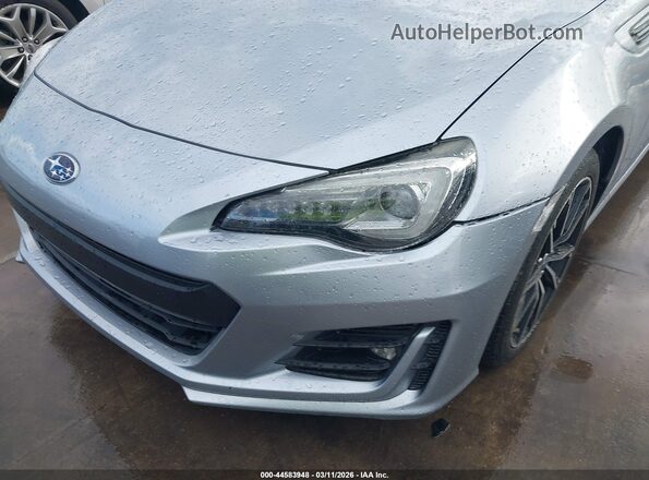 JF1ZCAC14H8600788 2017 SUBARU BRZ Silver Widok z przodu