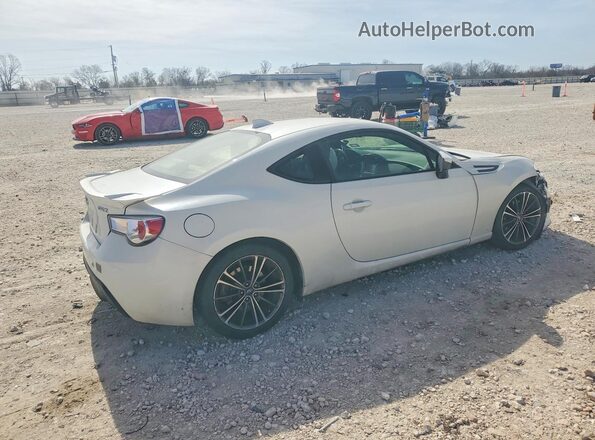JF1ZCAC17G8600685 2016 SUBARU BRZ Белый Задняя правая четверть