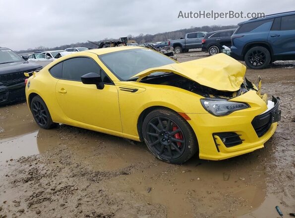 JF1ZCAC1XH9601244 2017 SUBARU BRZ Желтый Передняя правая четверть
