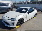 2017 Toyota 86   White vin: JF1ZNAA14H8700645
