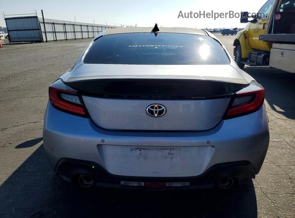 JF1ZNBC1XP8753710 2023 TOYOTA GR86 Silver Widok z tyłu