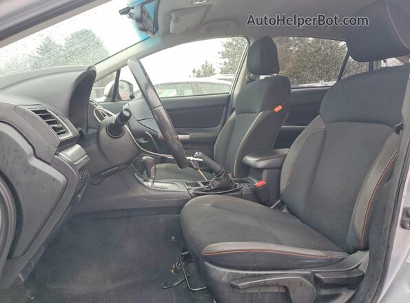 JF2GPABC1G8345669 2016 SUBARU CROSSTREK Серебряный Вид салона спереди
