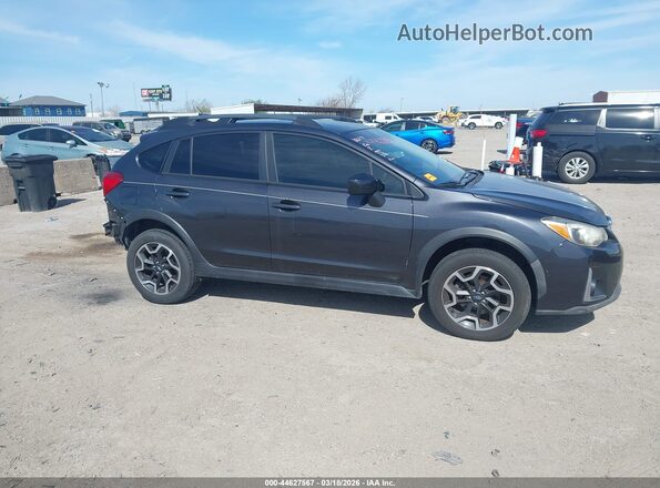 JF2GPABC2H8218477 2017 SUBARU CROSSTREK Серый Вид задней части салона